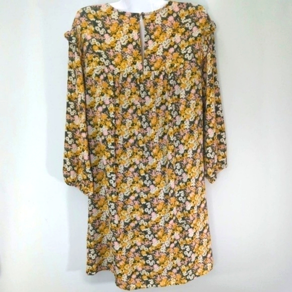 BCBGENERATION Floral Long Sleeve  Dress - Picture 5 of 7